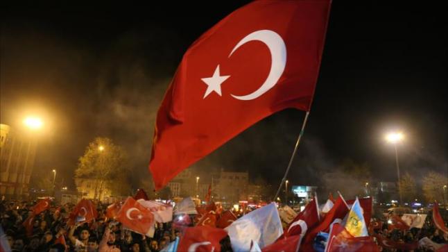 انتعاشة في الاقتصاد التركي عقب نتائج الاستفتاء
