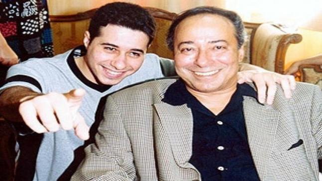 هكذا غضب أحمد السعدني من مسؤولي المهرجانات السينمائية في مصر لعدم تكريمهم لوالده