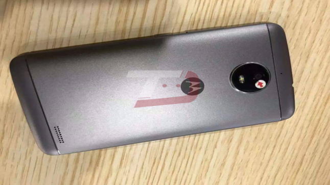تسريبات تظهر تصميم هاتف موتورولا Moto E4 Plus بالإضافة إلى تفاصيل آخرى
