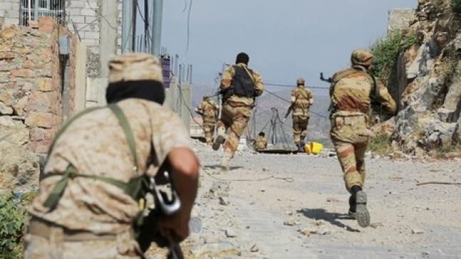 الجيش اليمني والمقاومة يسيطران على نقاط إستراتيجية في شرق صنعاء